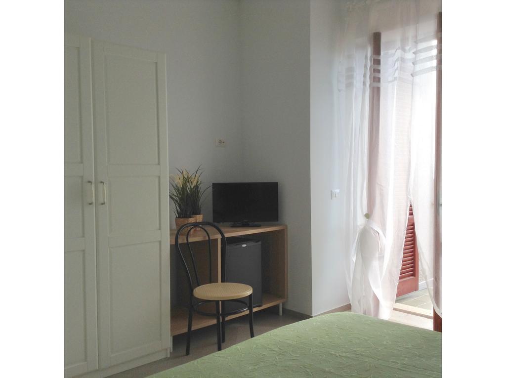Hotel Santa Rosalia 마리나디카메로타 외부 사진